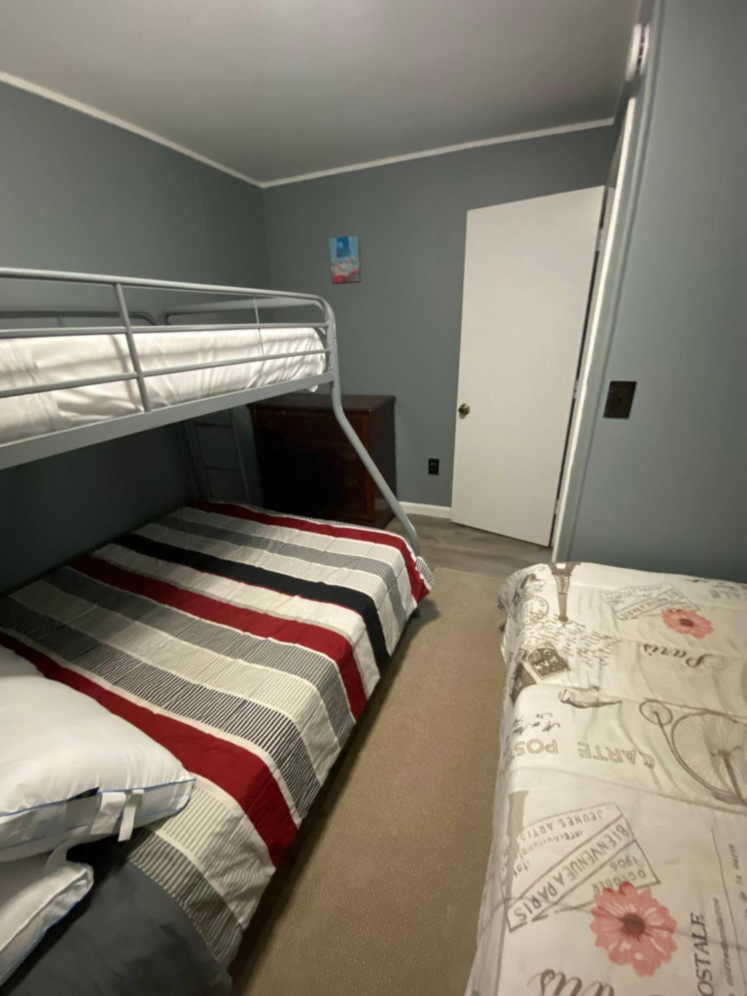 23 B St Apartments Hampton Luaran gambar
