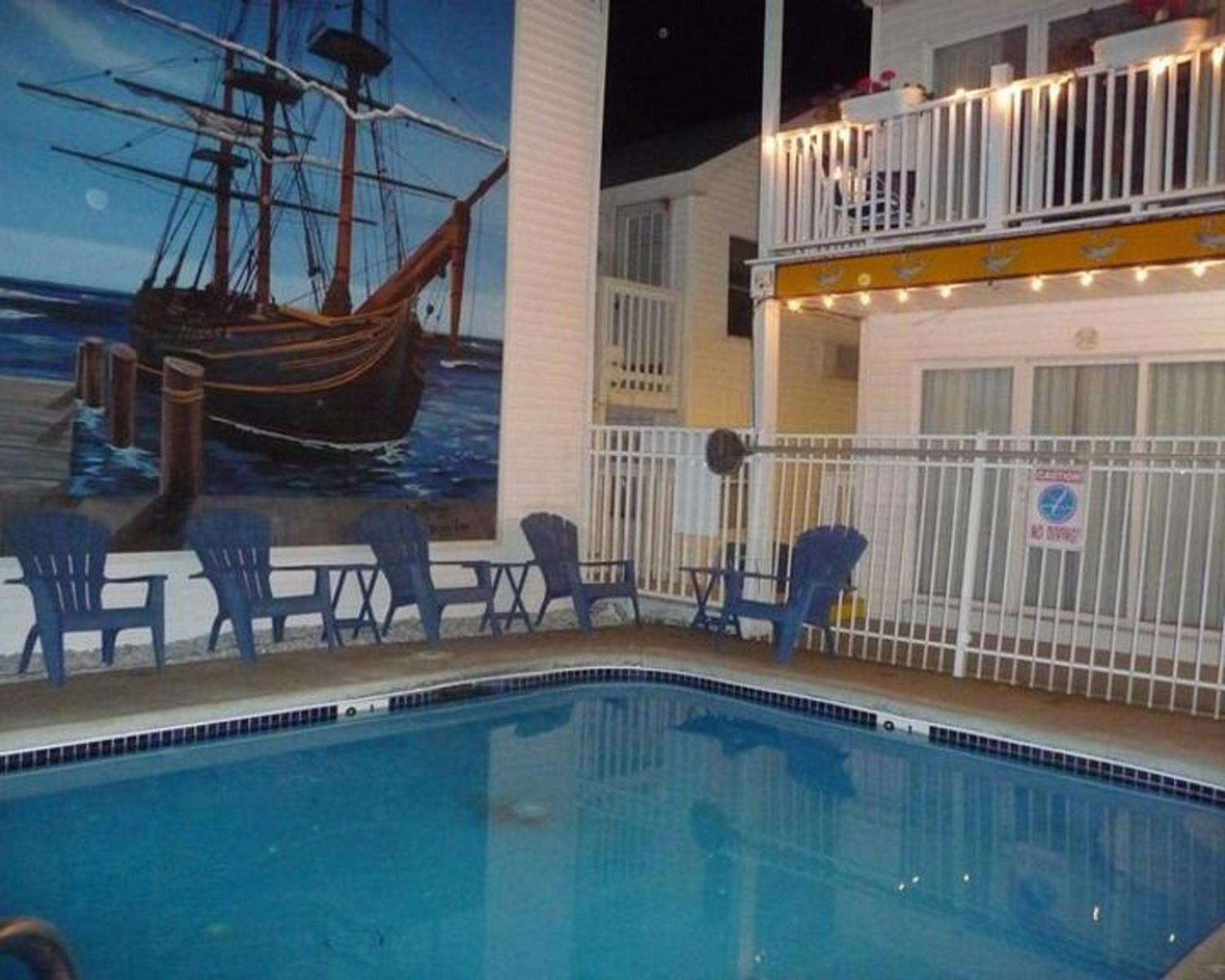 23 B St Apartments Hampton Luaran gambar